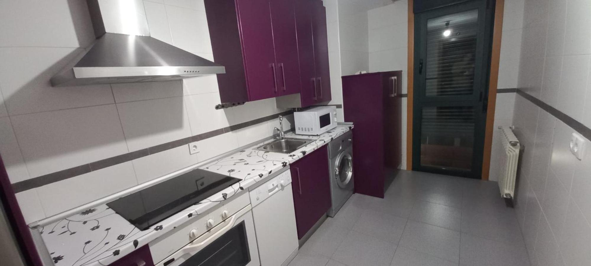 Apartamento Con 2 Dormitorios, Garaje Y Terraza Junto A Valladolid Luaran gambar